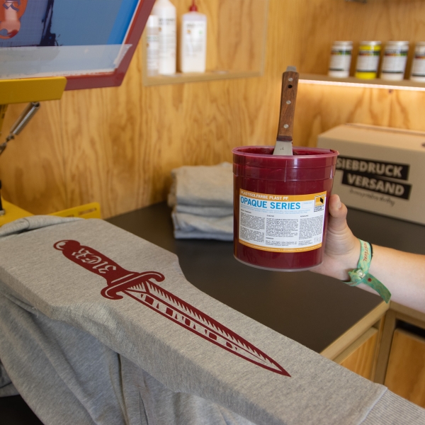 Aermel-mit-Farbe-Bedrucken-Textildruck-5