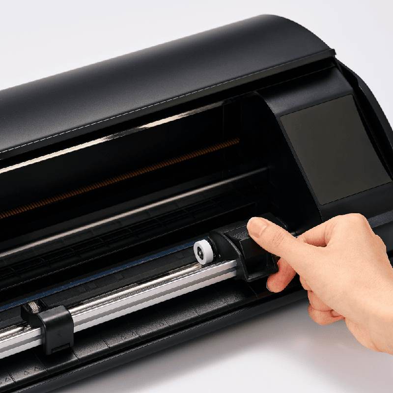 Silhouette-CAMEO-5α-Plus-Roller-Set